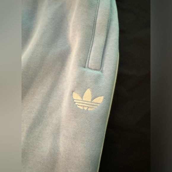 adidas Originals Men's Adicolor Seasonal Archive Joggers (Clear Sky - Picture 3 of 11